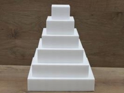 Square cake dummy set with straight egdes of 7 cm high